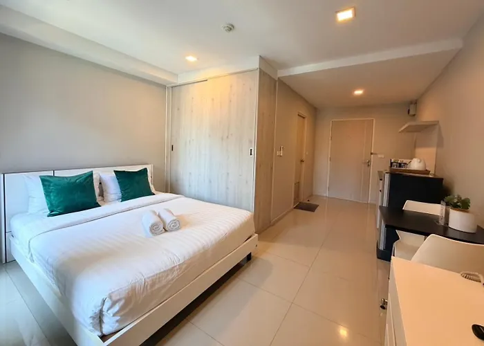 Lkn Grand Ratchatewi Apartment