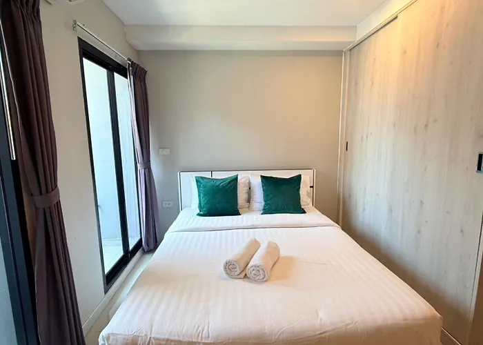 Lkn Grand Ratchatewi Apartment